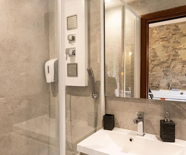 格拉迪亚拖勒il旅馆 招待所 3*